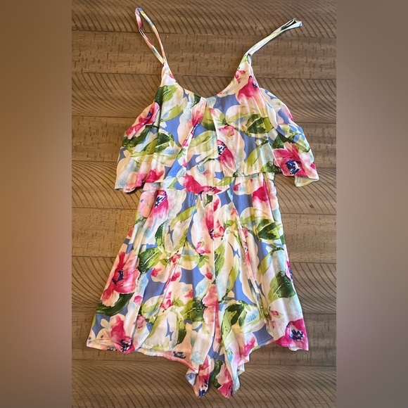 LJC Designs Floral Romper NWT Medium - Picture 1 of 3
